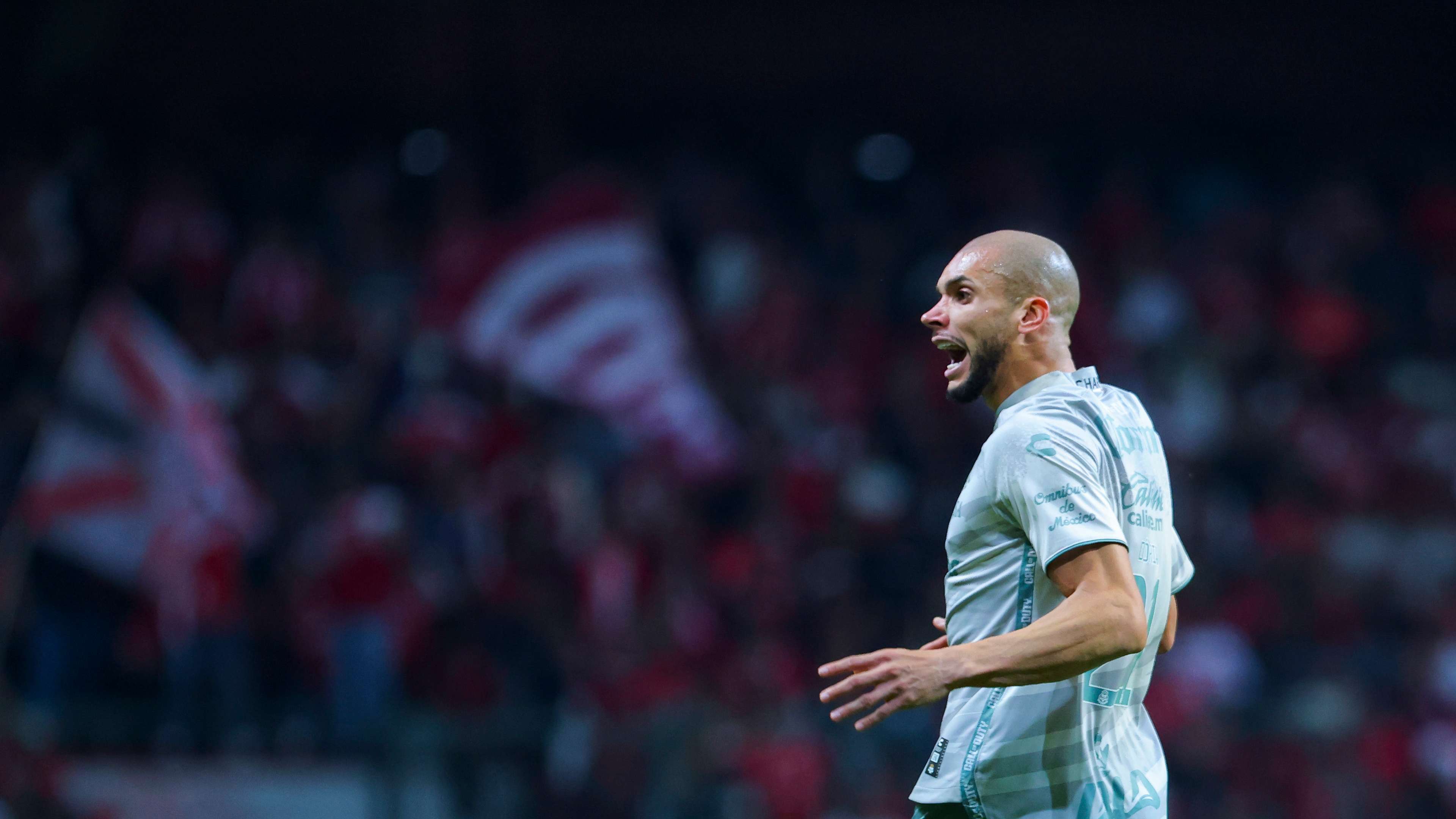 使得他在转 使得他在转